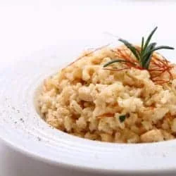 Risotto de poulet au curry
