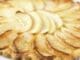 Tarte fine aux pommes sur pâte feuilletée